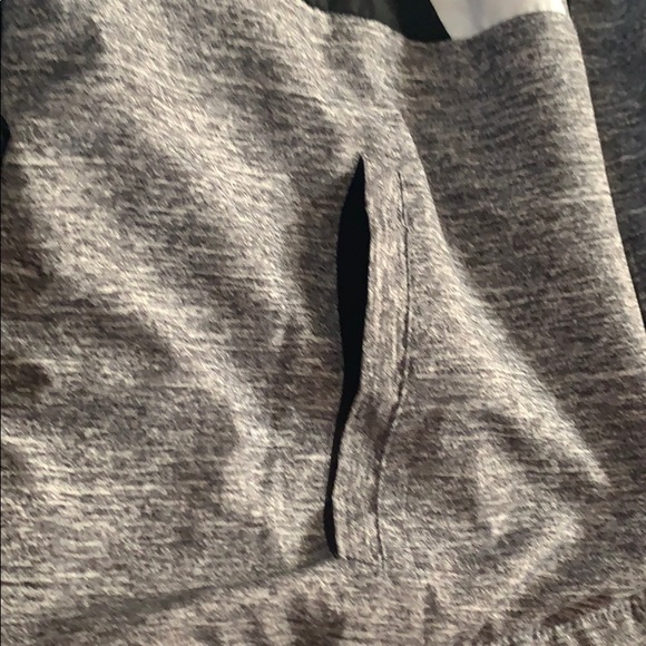 PINK Cropped Rain Jacket - Picture 3 of 3